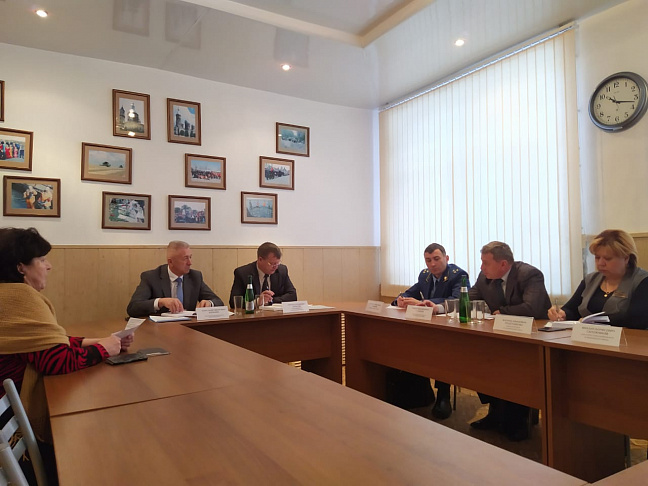 Спикер регионального парламента встретился с жителями Даниловского района